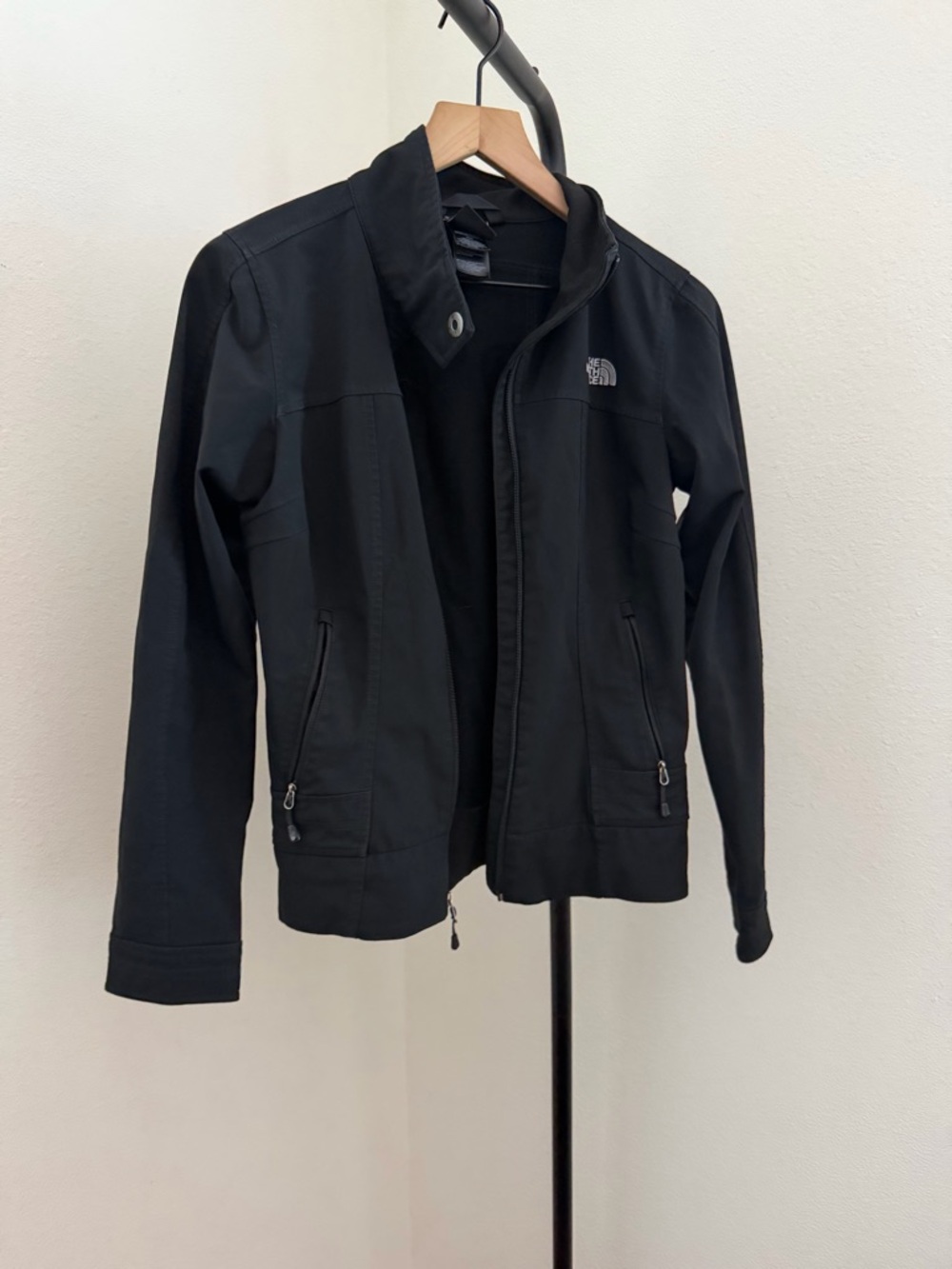 The North Face Women's Black Utility Softshell Jacket - Picture 3 of 7